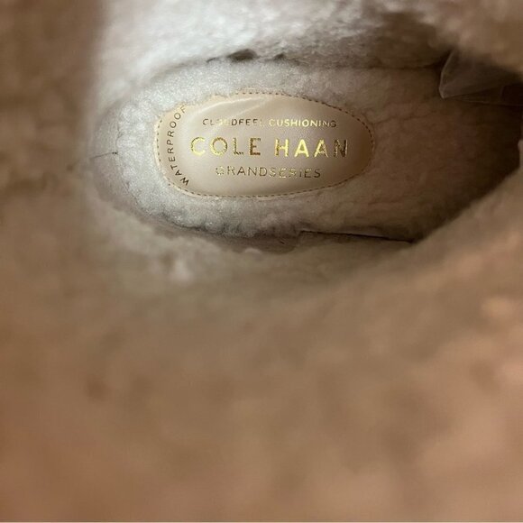 Nib - Cole Haan, Cloudfeel Women’s Snow Boot. Size: 6.5 - Picture 12 of 15